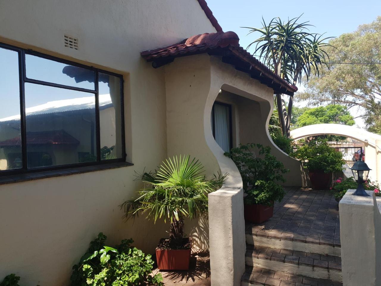 Villa Botanica Guest House Midrand Exterior foto